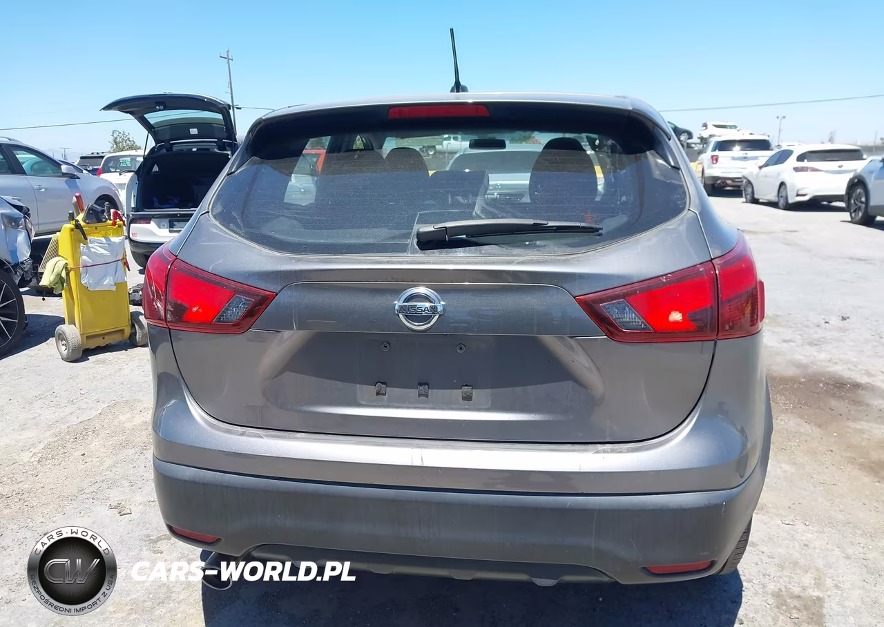 2019 Nissan Rogue Sport S VIN:JN1BJ1CR0KW624079 - 19