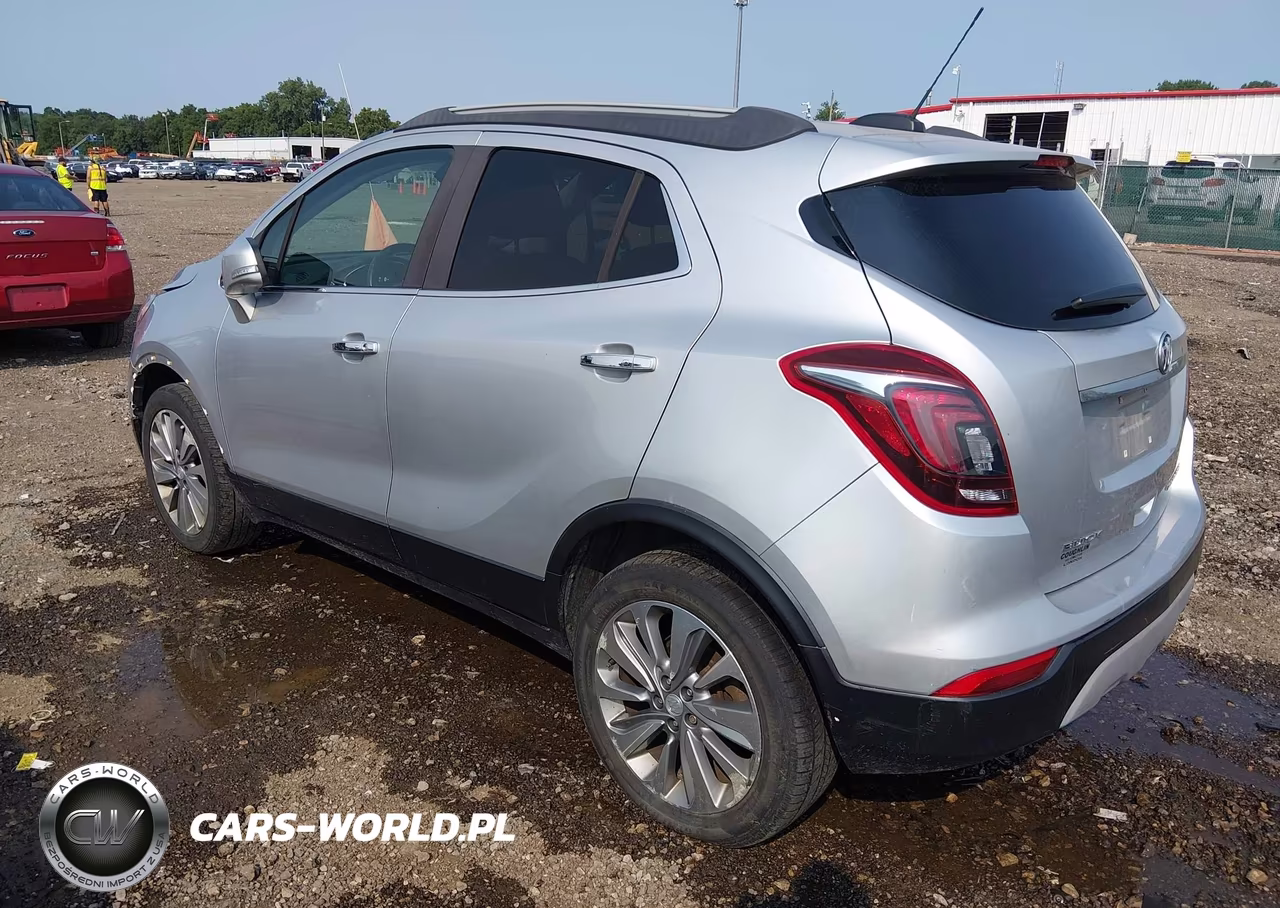 2018 Buick Encore Preferred VIN:KL4CJASB8JB589636 - 3