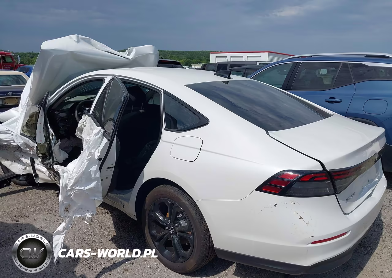 2025 Honda Accord Se VIN:1HGCY1F42SA045879 - 3