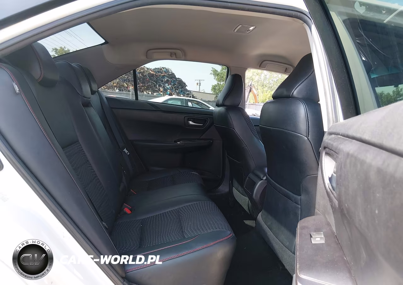 2015 Toyota Camry Se VIN:4T1BF1FK6FU933016 - 8