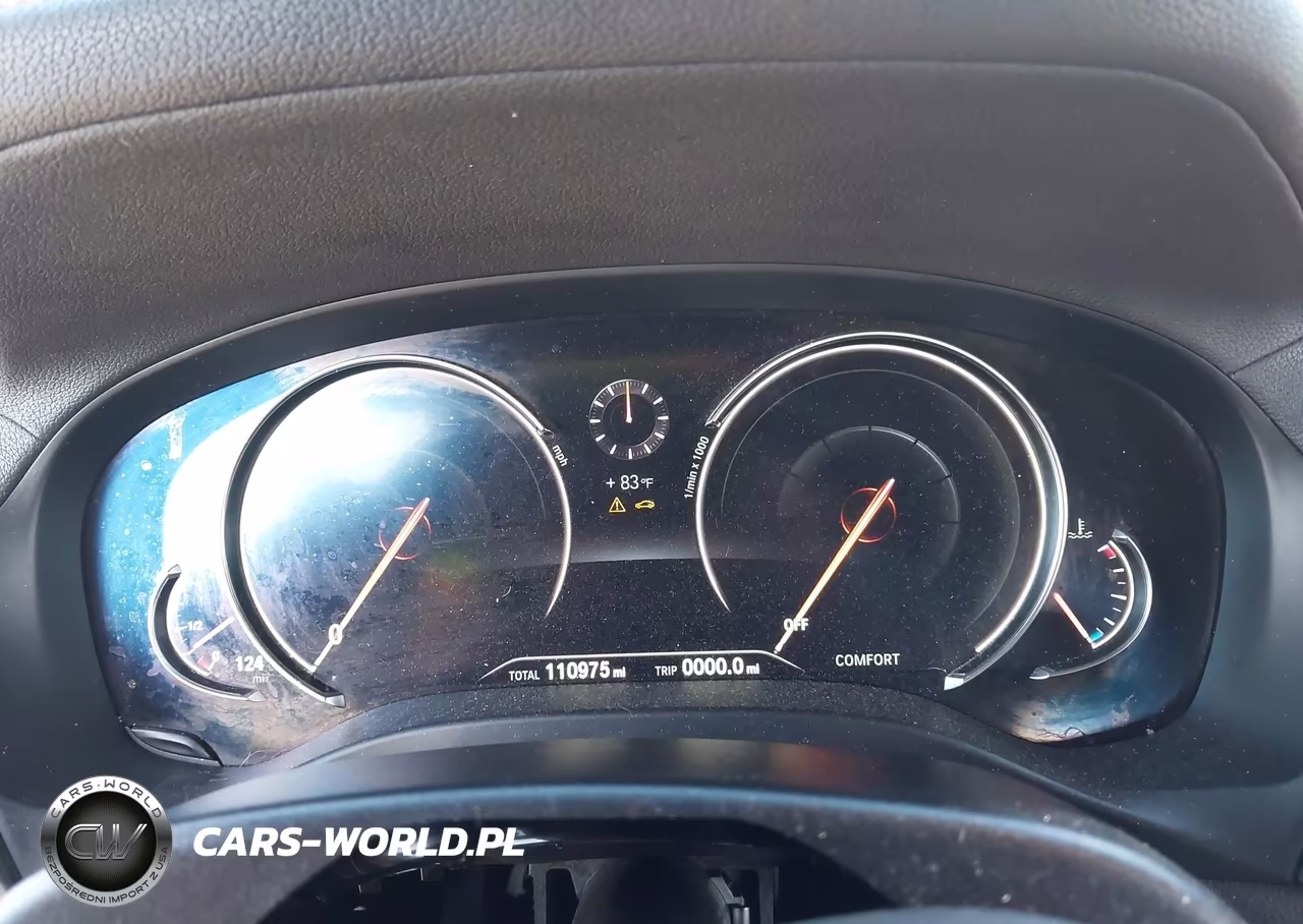 2019 BMW X4 xDrive30I VIN:5UXUJ3C55KLA58437 - 7