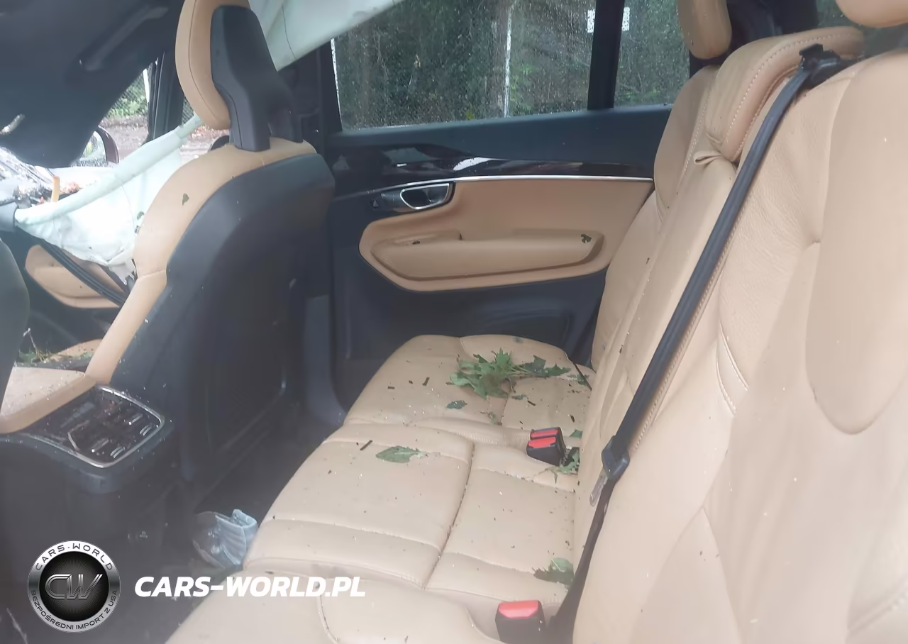 2018 Volvo Xc90 T6 Momentum VIN:YV4A22PK5J1337936 - 8