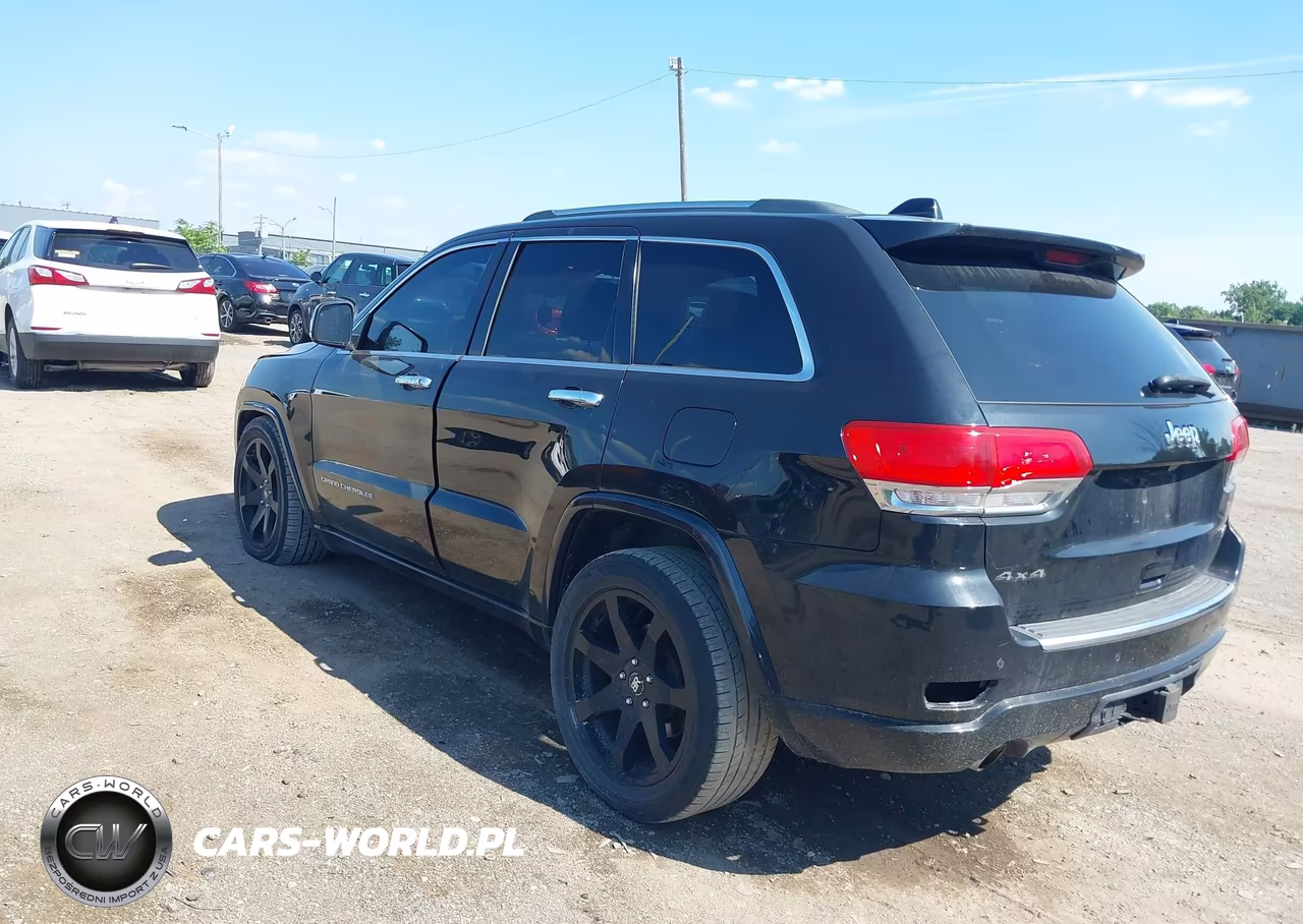 2015 Jeep Grand Cherokee Overland VIN:1C4RJFCT3FC821825 - 3