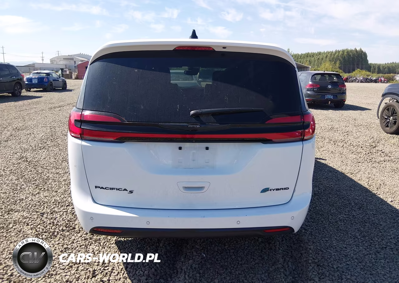 2024 Chrysler Pacifica Hybrid S Appearance Pkg VIN:2C4RC1S77RR112019 - 16