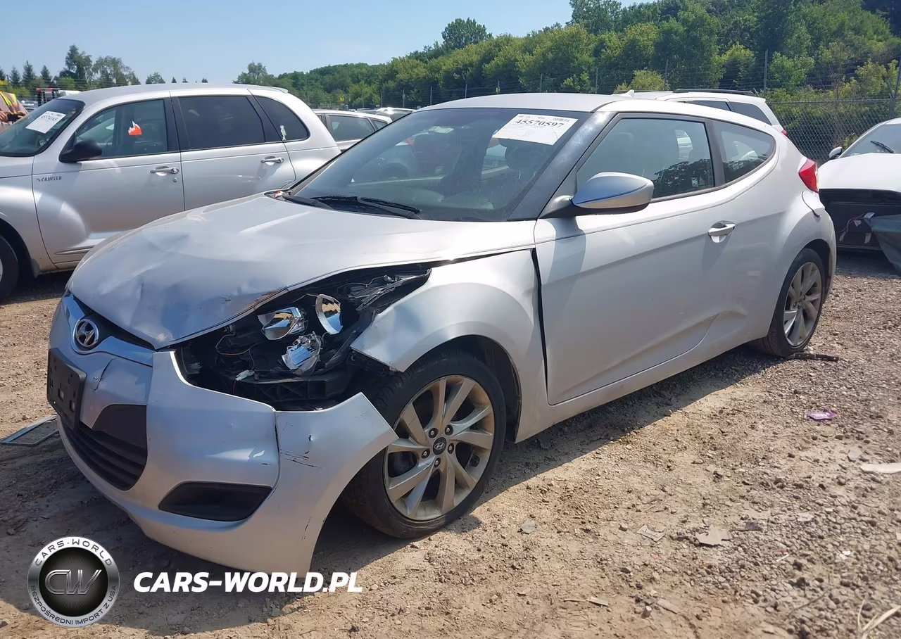 2016 Hyundai Veloster VIN:KMHTC6AD2GU274548 - 2