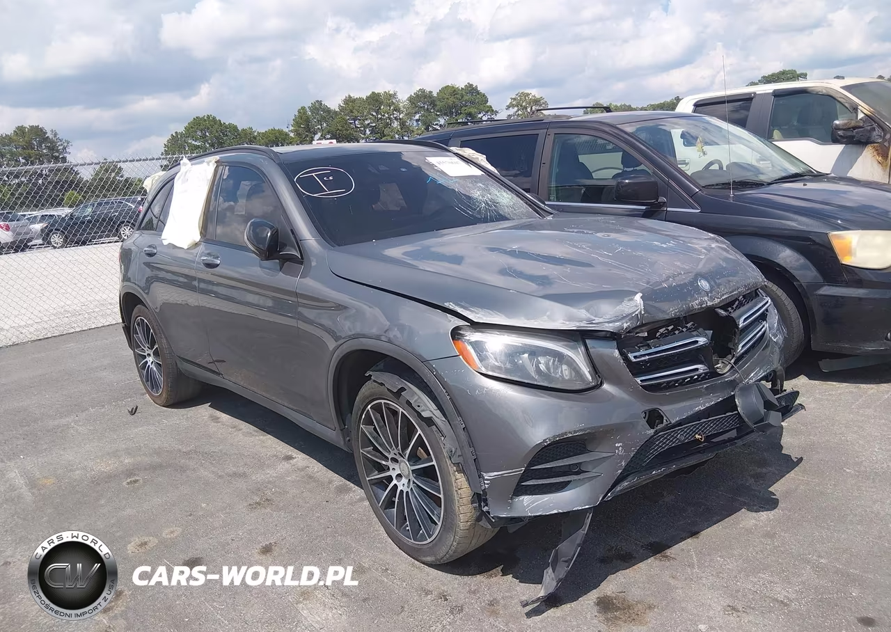 2016 Mercedes-Benz Glc 300 – zdjęcie 1 z 18
