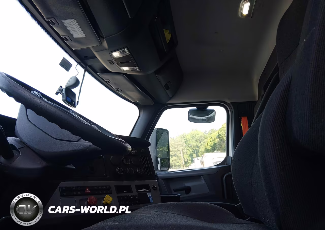 2020 Freightliner New Cascadia 126 VIN:3AKJHLDV0LSLF0499 - 7