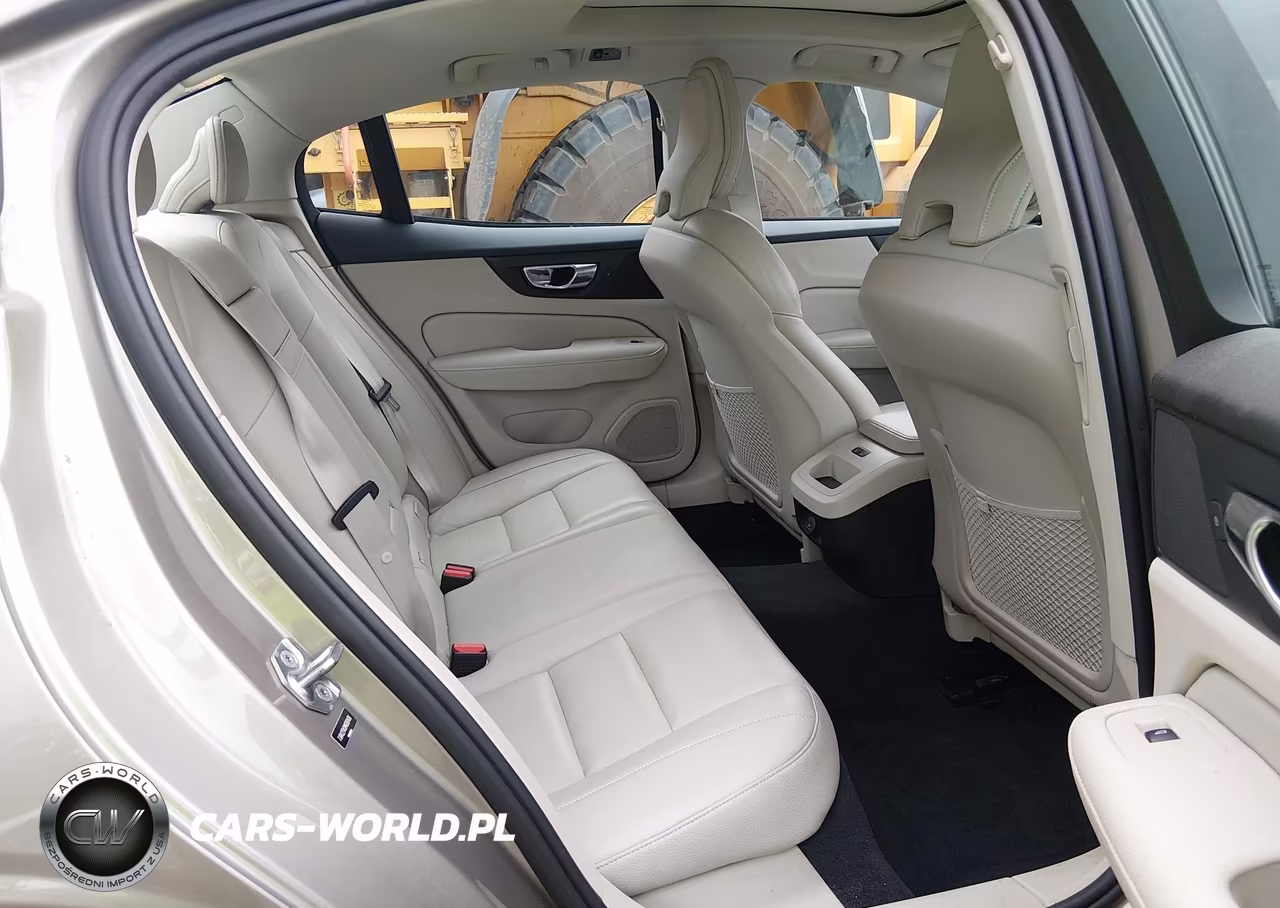 2021 Volvo S60 T6 Momentum VIN:7JRA22TK0MG080406 - 8