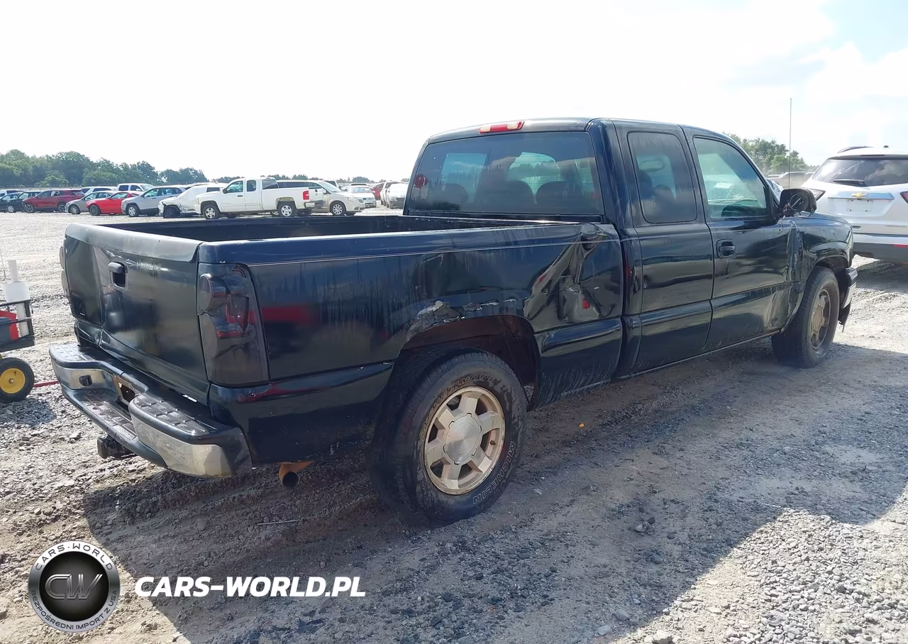 2003 Chevrolet Silverado 1500 Ls VIN:2GCEC19V231104905 - 4