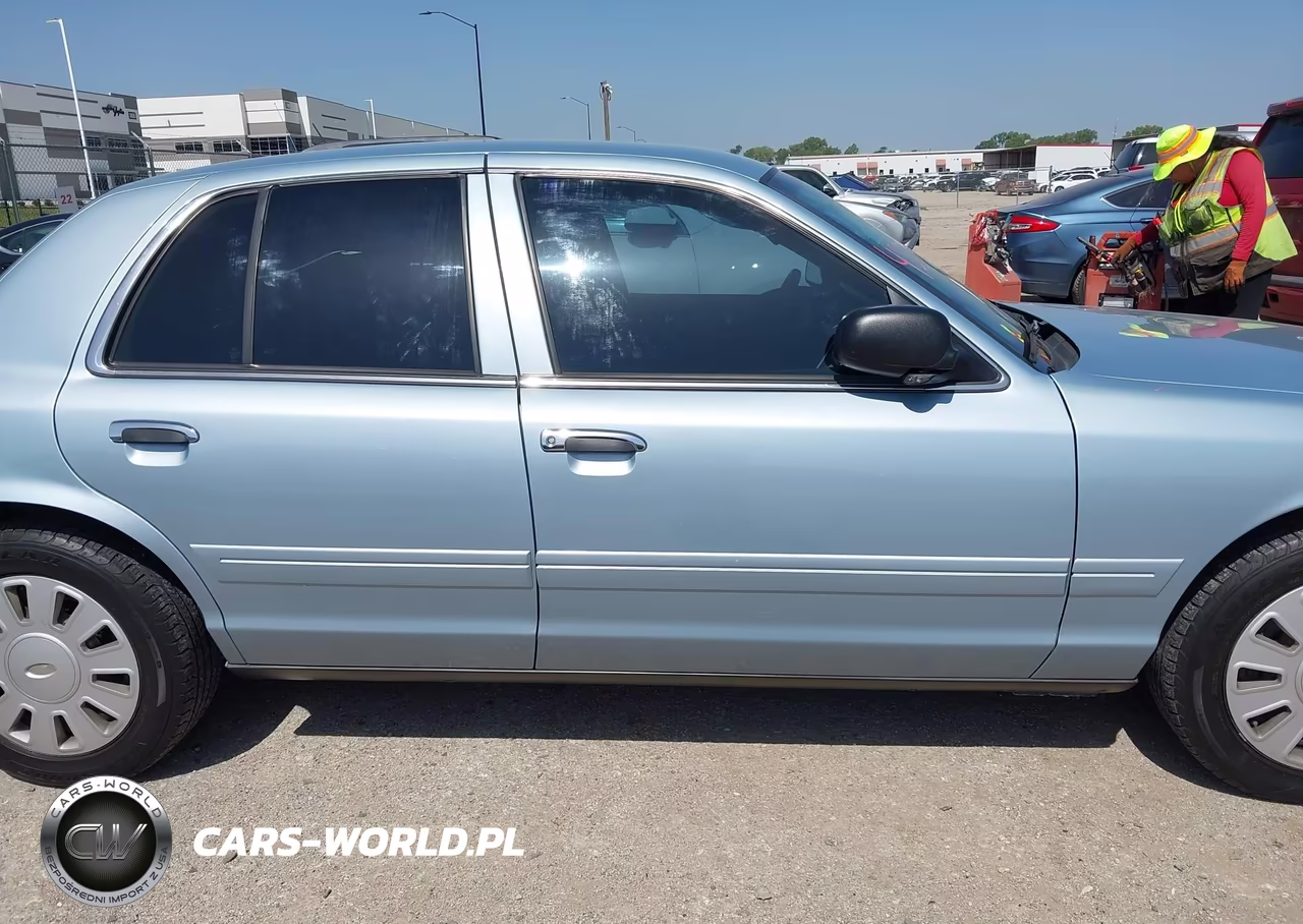 2008 Ford Crown Victoria Police-Police Interceptor VIN:2FAHP71V58X157463 - 13