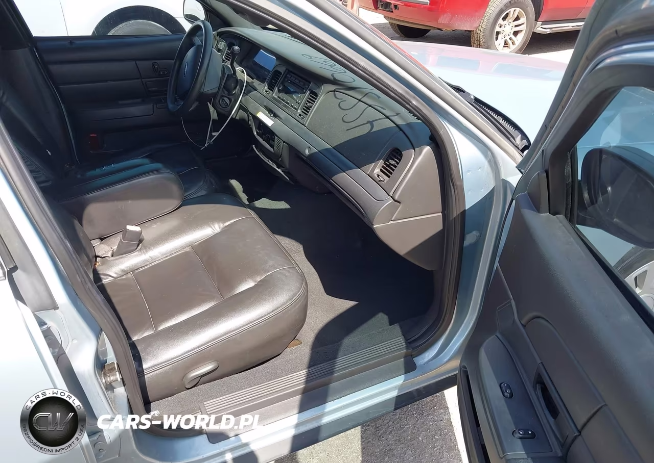 2008 Ford Crown Victoria Police-Police Interceptor VIN:2FAHP71V58X157463 - 5