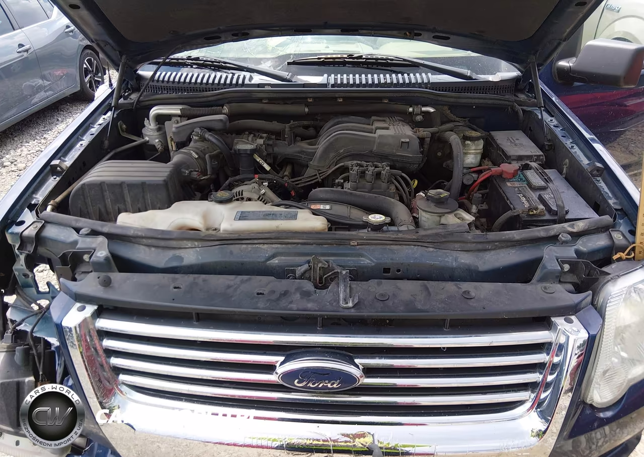 2007 Ford Explorer Xlt VIN:1FMEU73E07UB28456 - 10