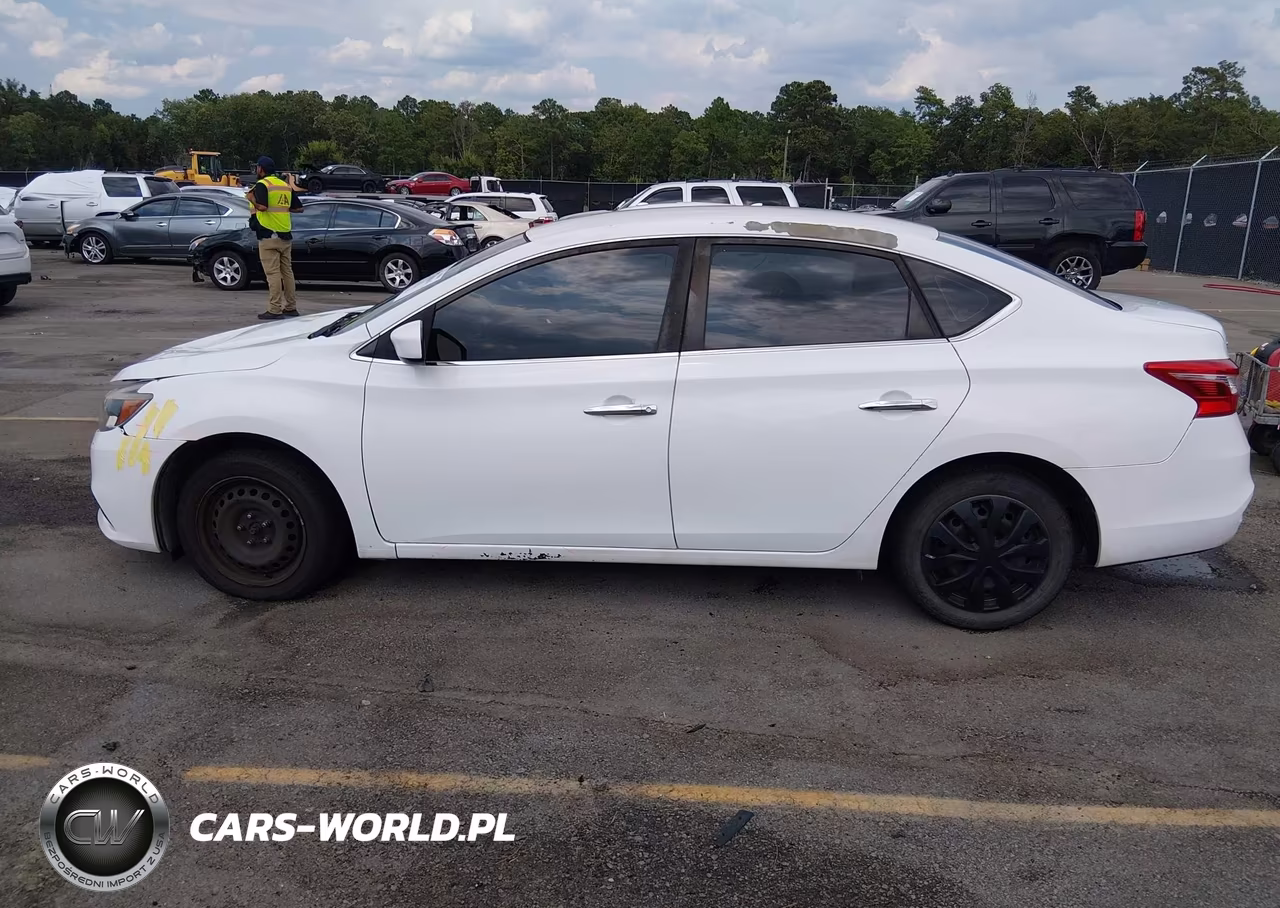 2017 Nissan Sentra S VIN:3N1AB7AP3HY209367 - 15