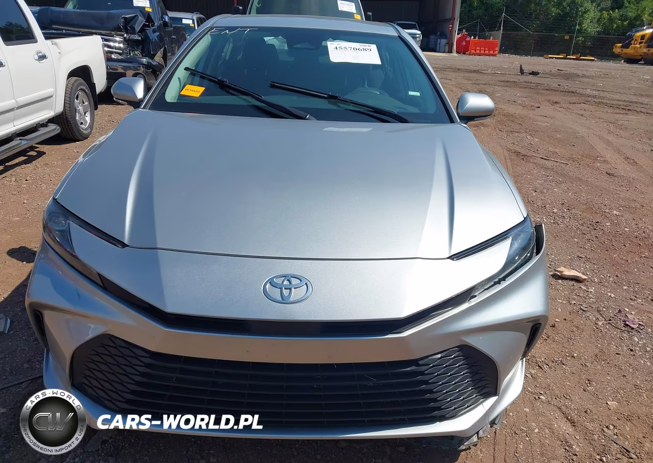 2025 Toyota Camry Le VIN:4T1DAACK3SU025953 - 6
