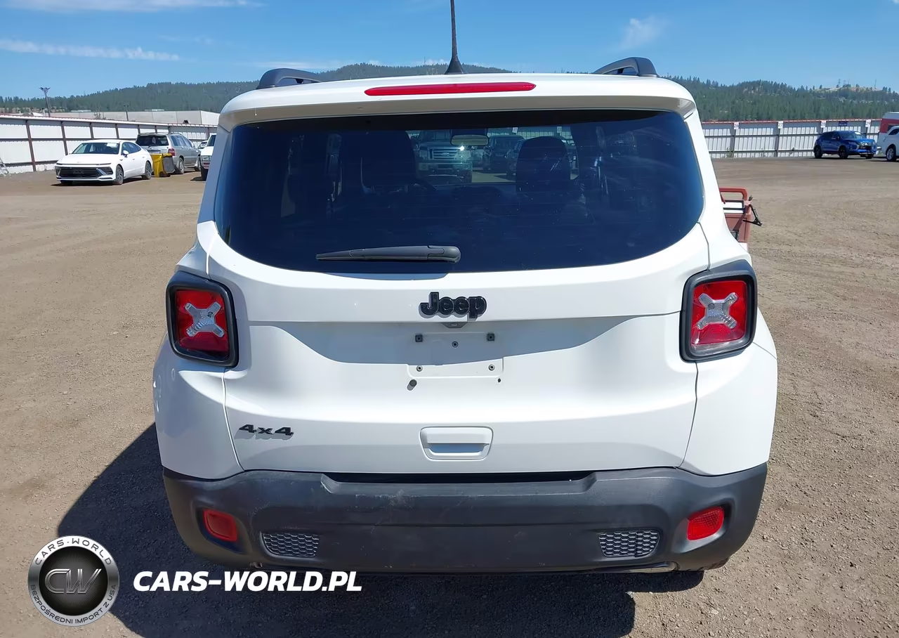 2022 Jeep Renegade Altitude 4X4 VIN:ZACNJDE16NPN72524 - 17
