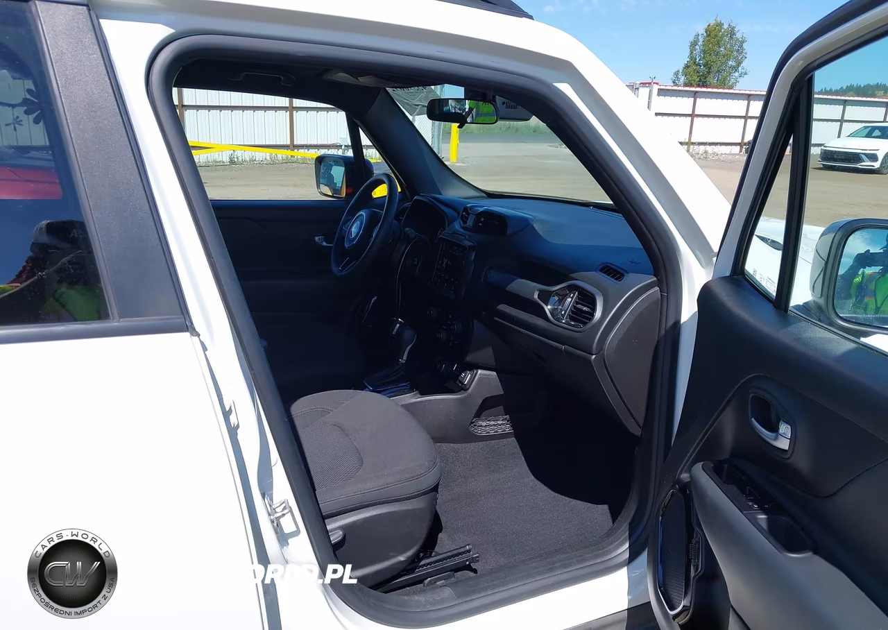 2022 Jeep Renegade Altitude 4X4 VIN:ZACNJDE16NPN72524 - 5