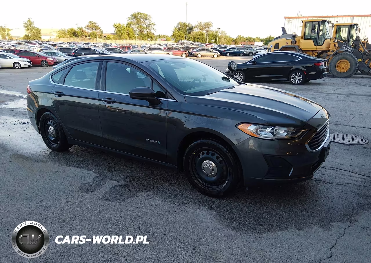 2019 Ford Police Responder Hybrid – zdjęcie 1 z 18