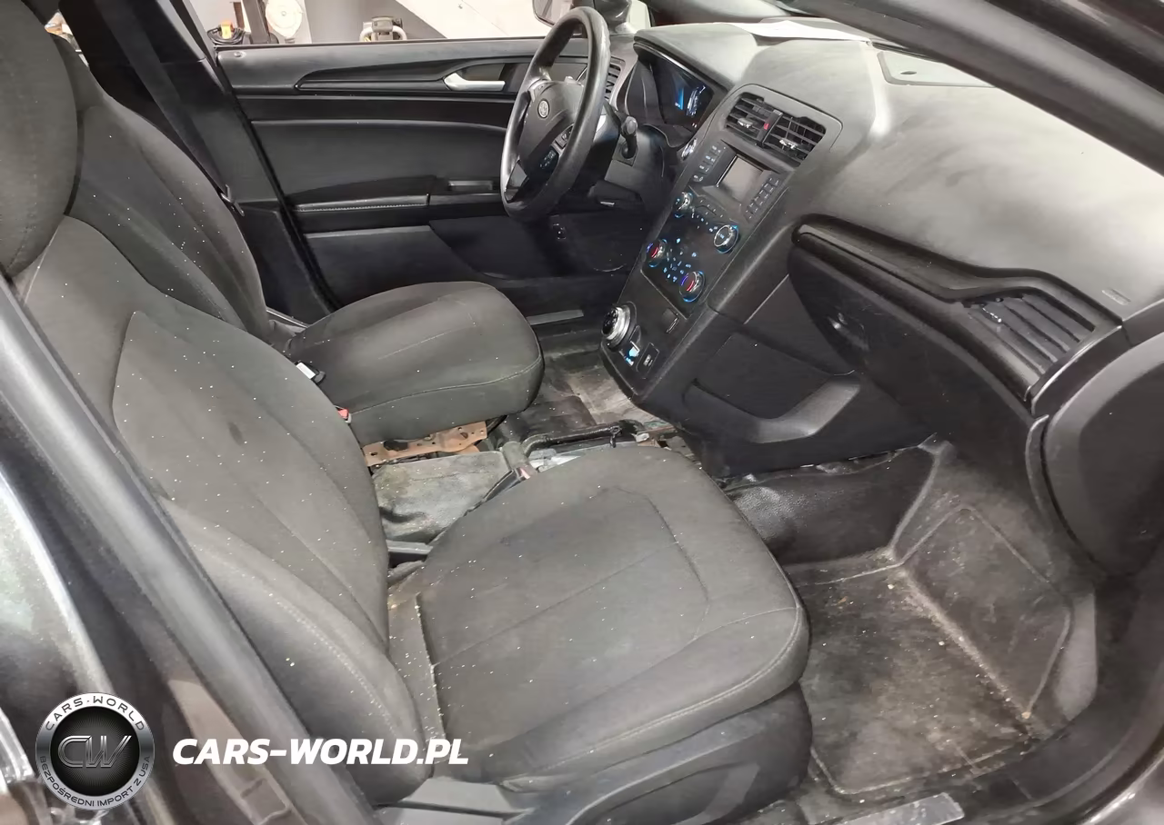 2019 Ford Police Responder Hybrid VIN:3FA6P0AU8KR273929 - 5