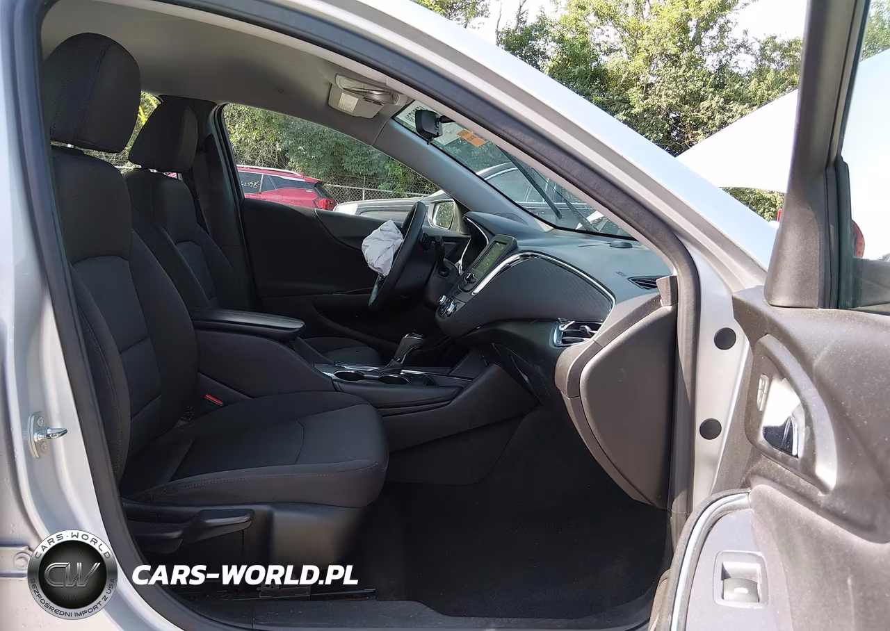 2018 Chevrolet Malibu Lt VIN:1G1ZD5ST0JF204823 - 5