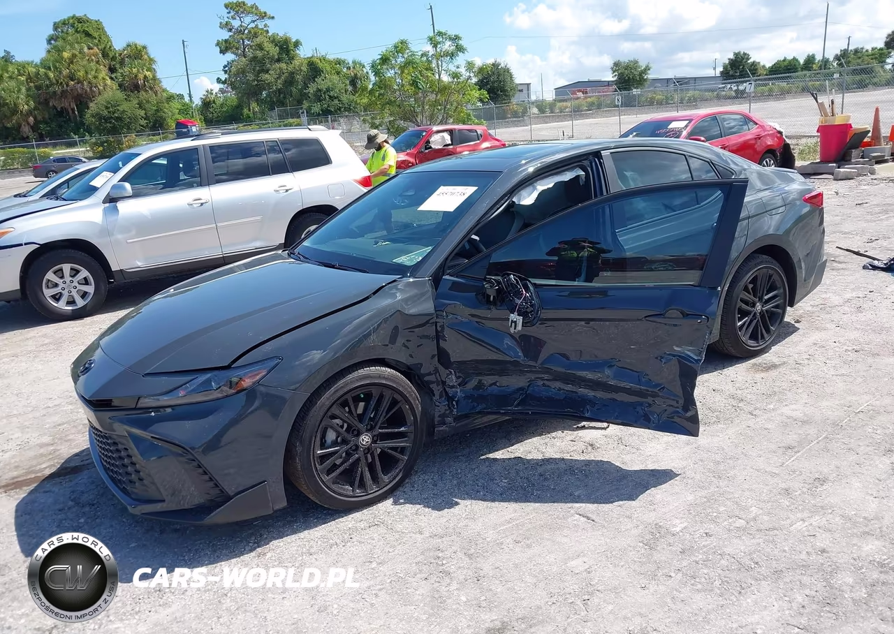 2025 Toyota Camry Se VIN:4T1DAACK2SU131522 - 2