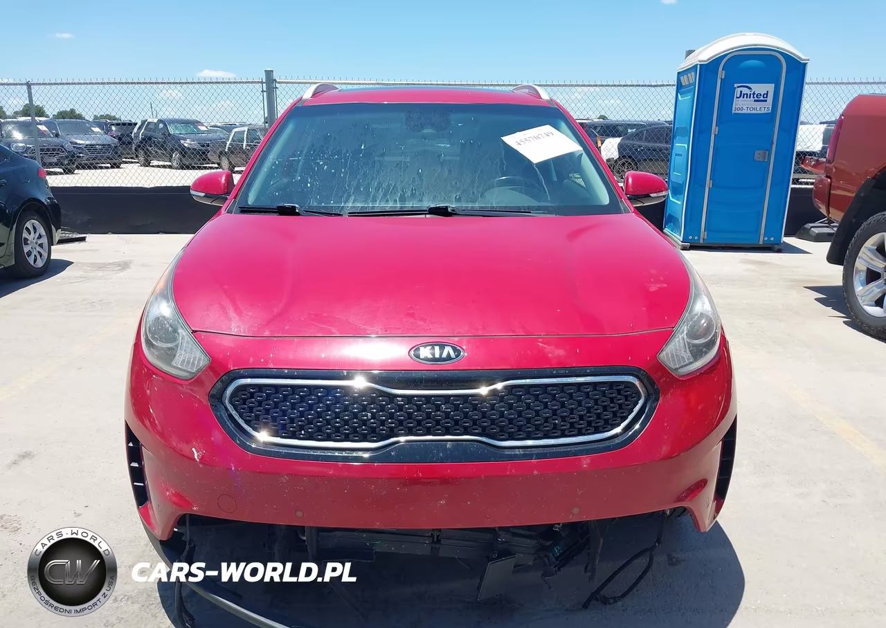 2018 Kia Niro Touring VIN:KNDCE3LC3J5117310 - 13