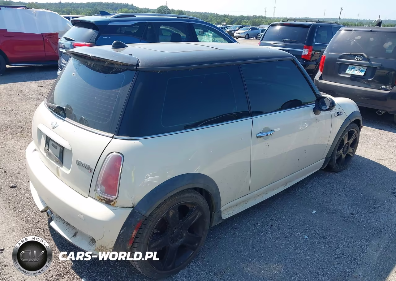 2006 Mini Cooper S VIN:WMWRE33516TL22054 - 4