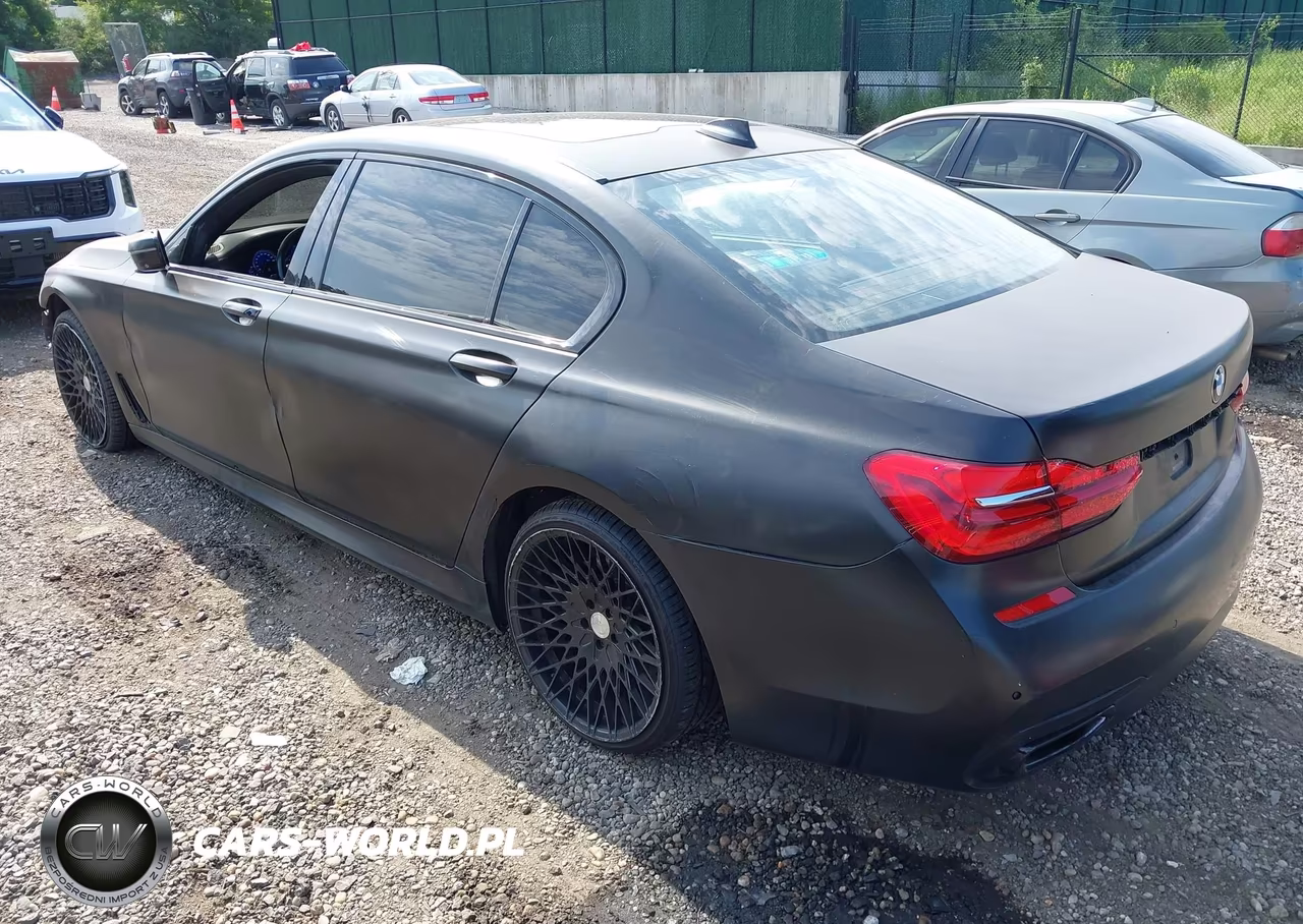 2017 BMW Alpina B7 xDrive VIN:WBA7F2C57HG421682 - 3