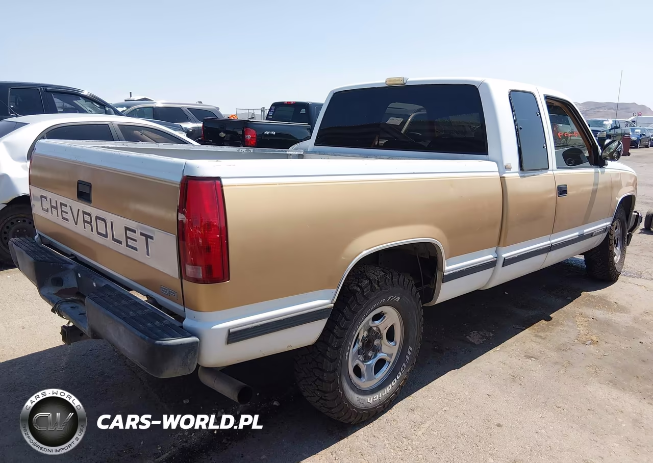 1990 Chevrolet Gmt-400 C2500 VIN:2GCFC29K8L1116542 - 4