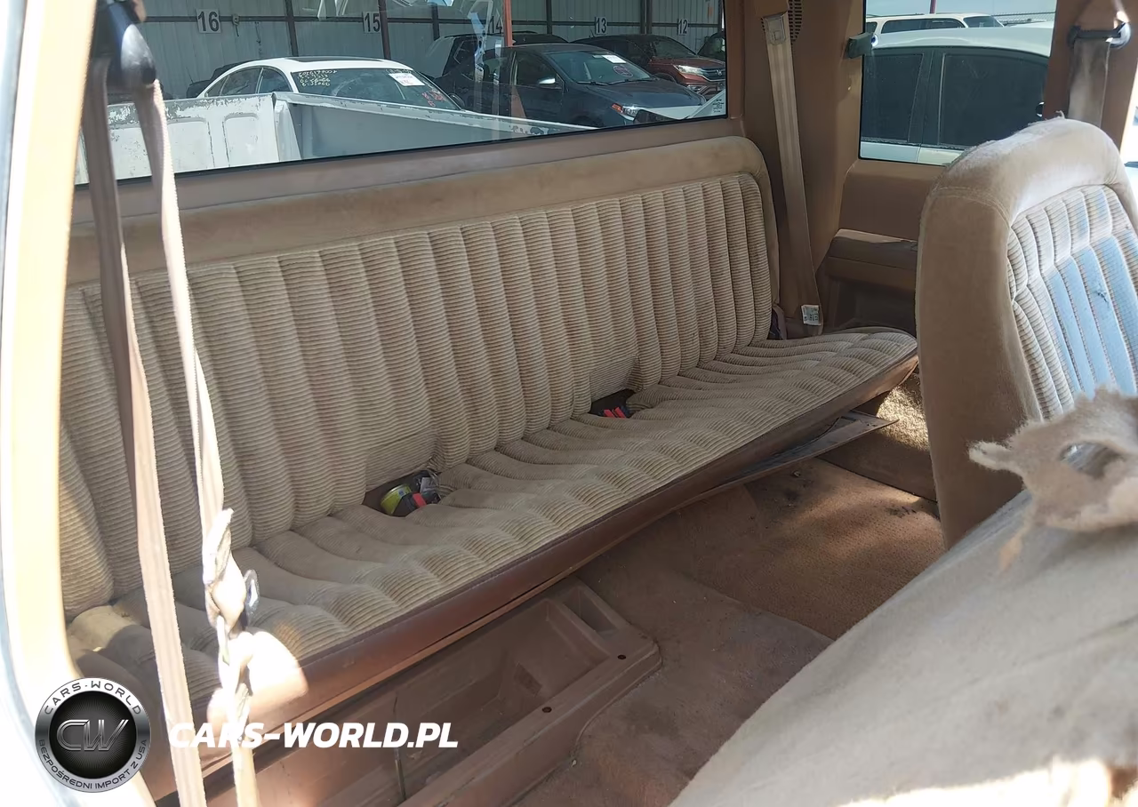 1990 Chevrolet Gmt-400 C2500 VIN:2GCFC29K8L1116542 - 8