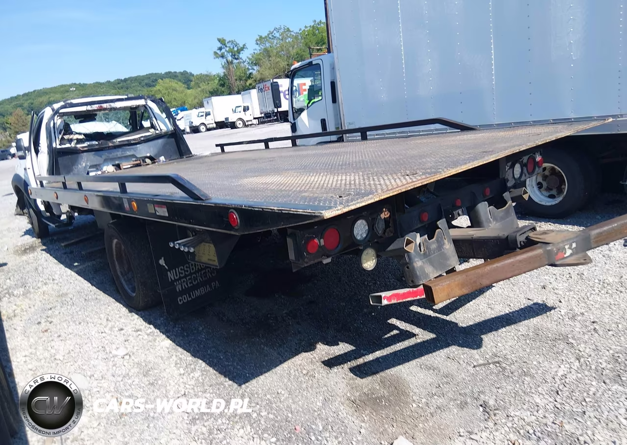 2021 Ford F-600 Chassis Xl-Xlt VIN:1FDFF6KN3MDA02775 - 3