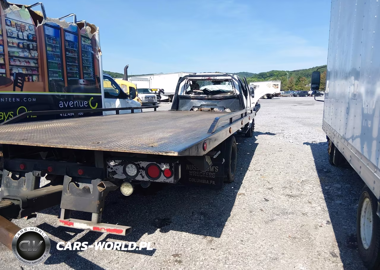 2021 Ford F-600 Chassis Xl-Xlt VIN:1FDFF6KN3MDA02775 - 4