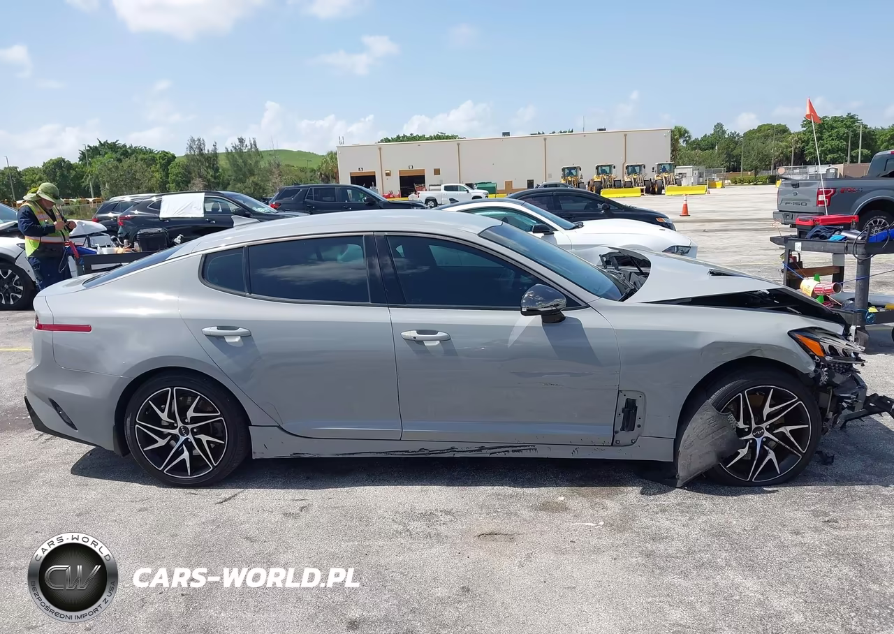 2022 Kia Stinger Gt-Line VIN:KNAE35LD0N6106409 - 13