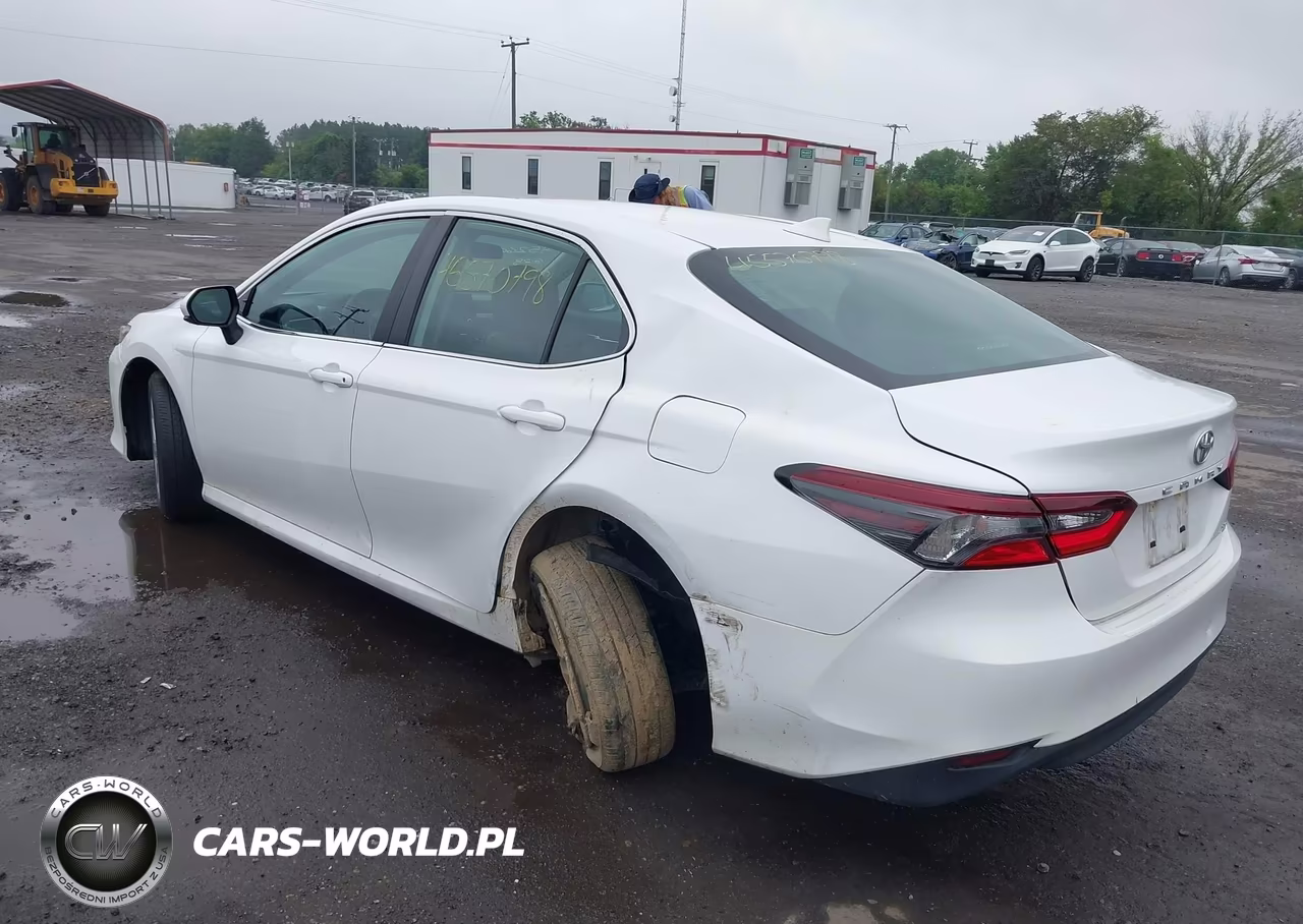 2024 Toyota Camry Le VIN:4T1C11AK1RU847756 - 3
