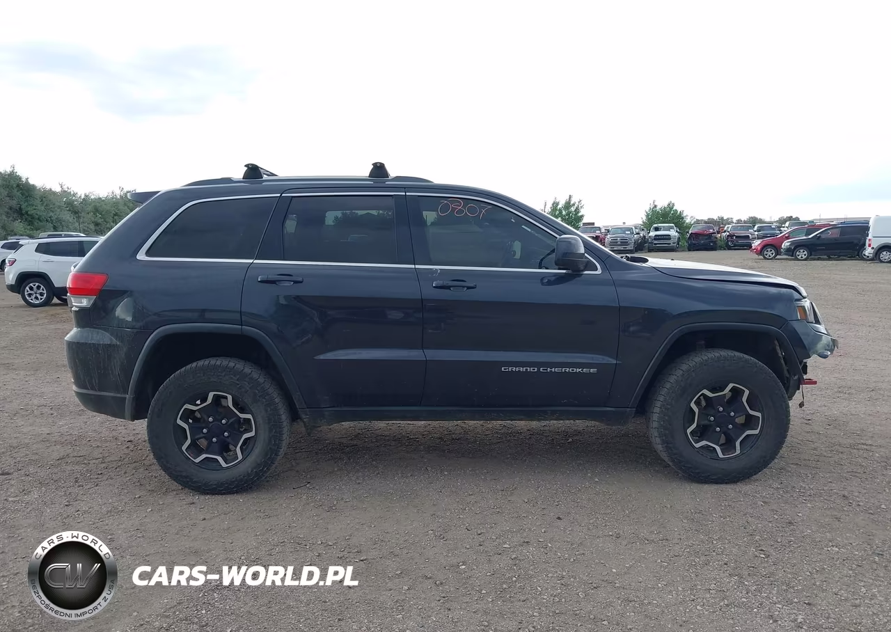 2016 Jeep Grand Cherokee Laredo VIN:1C4RJFAG4GC390211 - 14