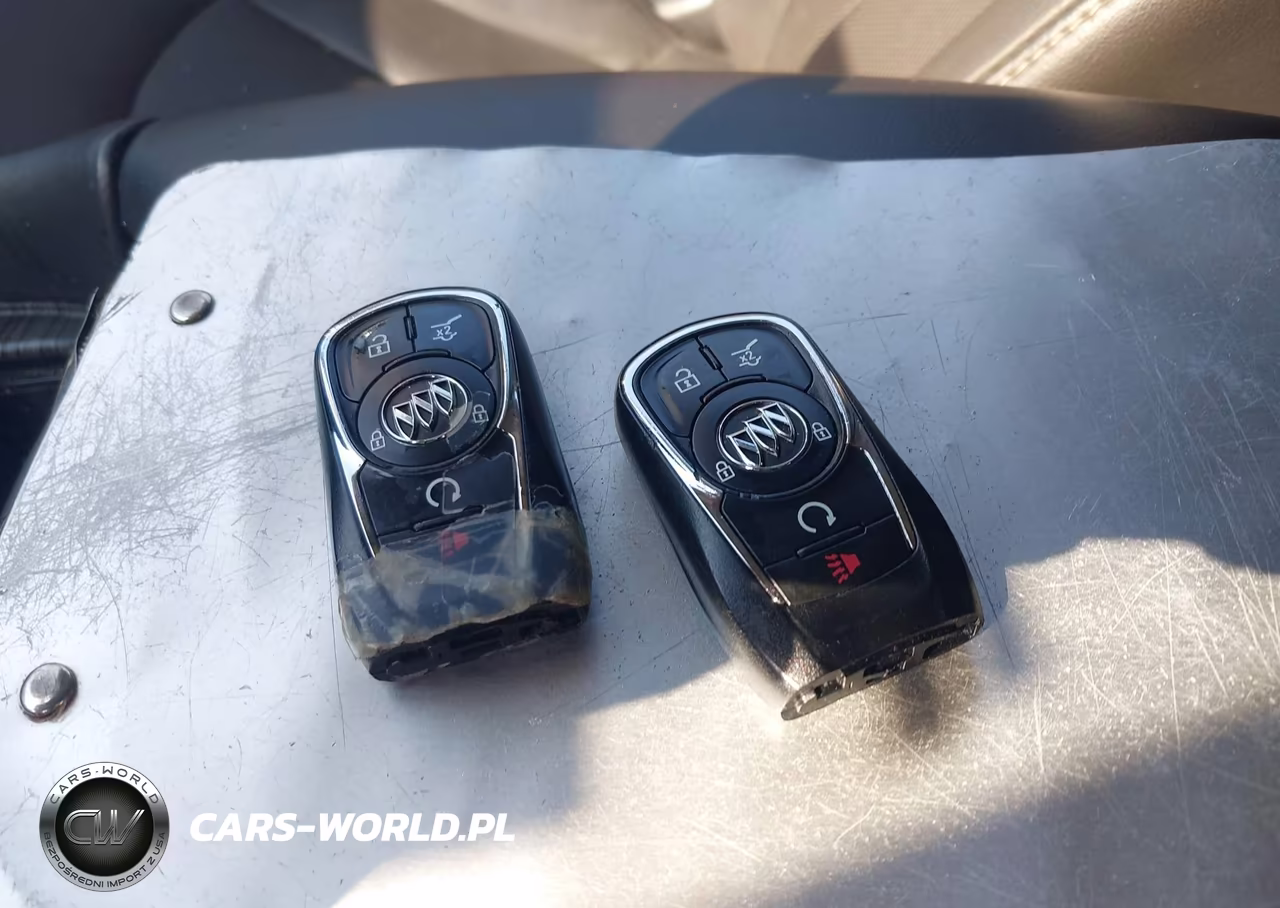 2017 Buick Envision Premium I VIN:LRBFXESX3HD155187 - 11