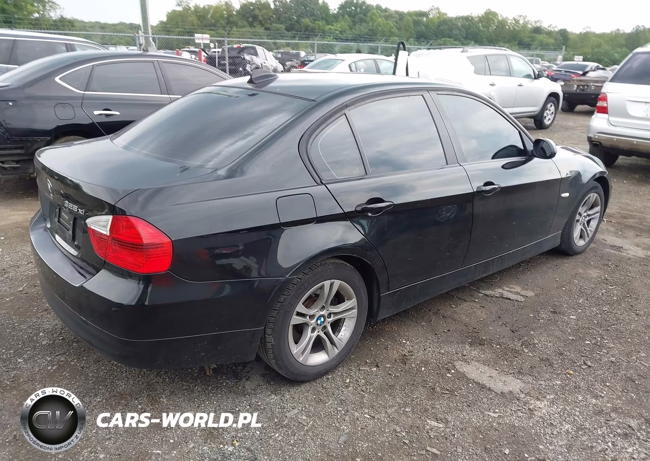 2008 BMW 328Xi VIN:WBAVC935X8K041645 - 4