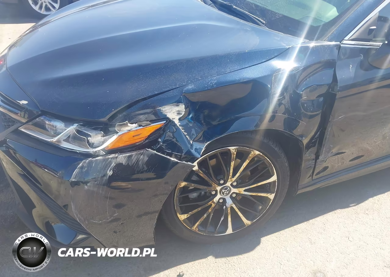2018 Toyota Camry Se VIN:4T1B11HK7JU653139 - 6
