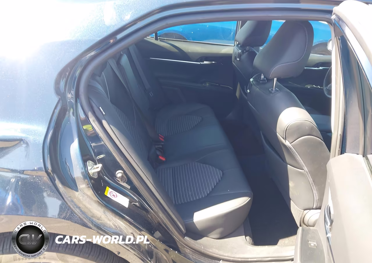 2018 Toyota Camry Se VIN:4T1B11HK7JU653139 - 8