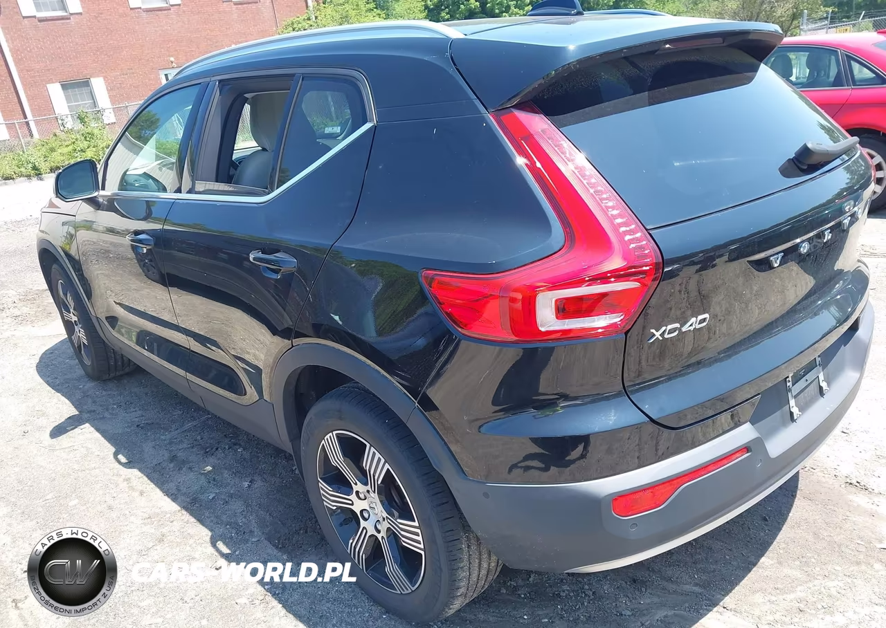 2021 Volvo Xc40 T5 Inscription VIN:YV4162UL8M2508307 - 3