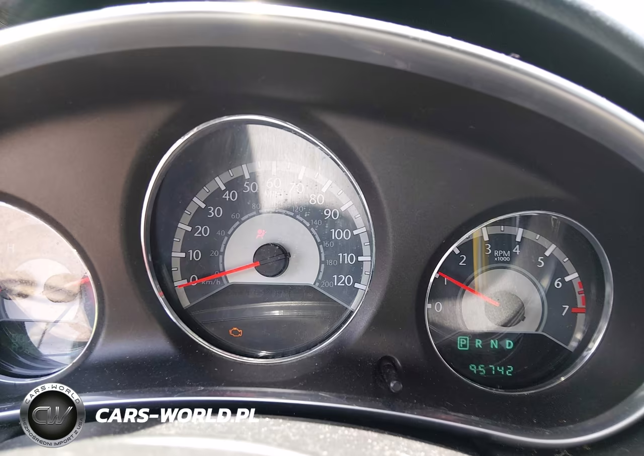 2012 Chrysler 200 Touring VIN:1C3CCBBB0CN197701 - 7