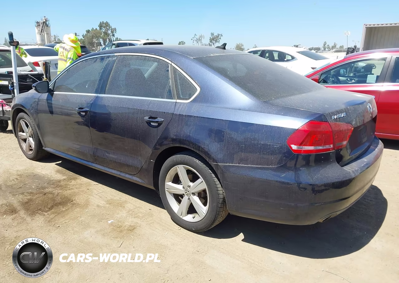 2012 Volkswagen Passat 2.0L Tdi Se VIN:1VWBN7A36CC063647 - 3