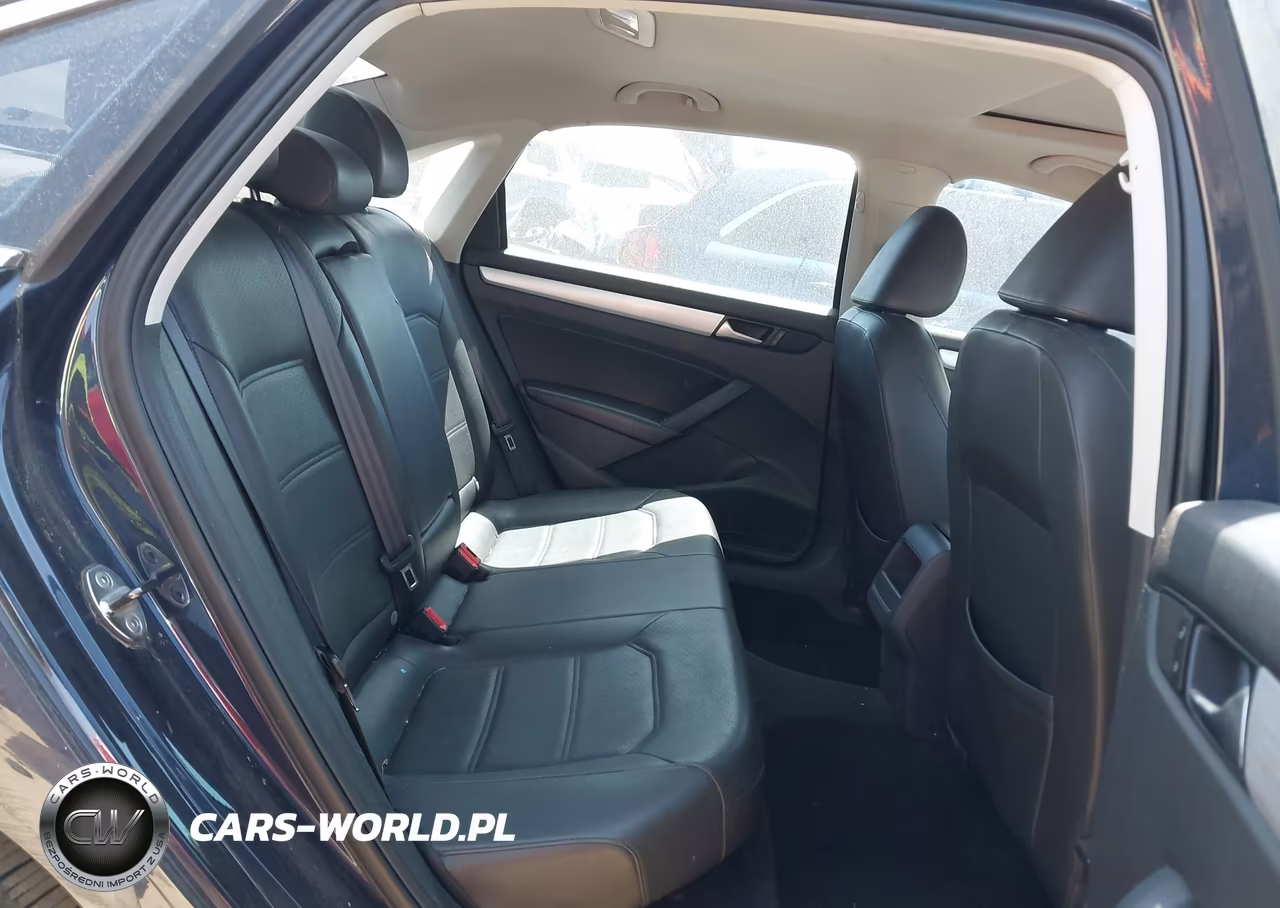 2012 Volkswagen Passat 2.0L Tdi Se VIN:1VWBN7A36CC063647 - 8