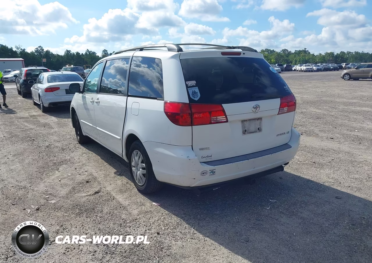 2004 Toyota Sienna Le VIN:5TDZA23C94S215725 - 3