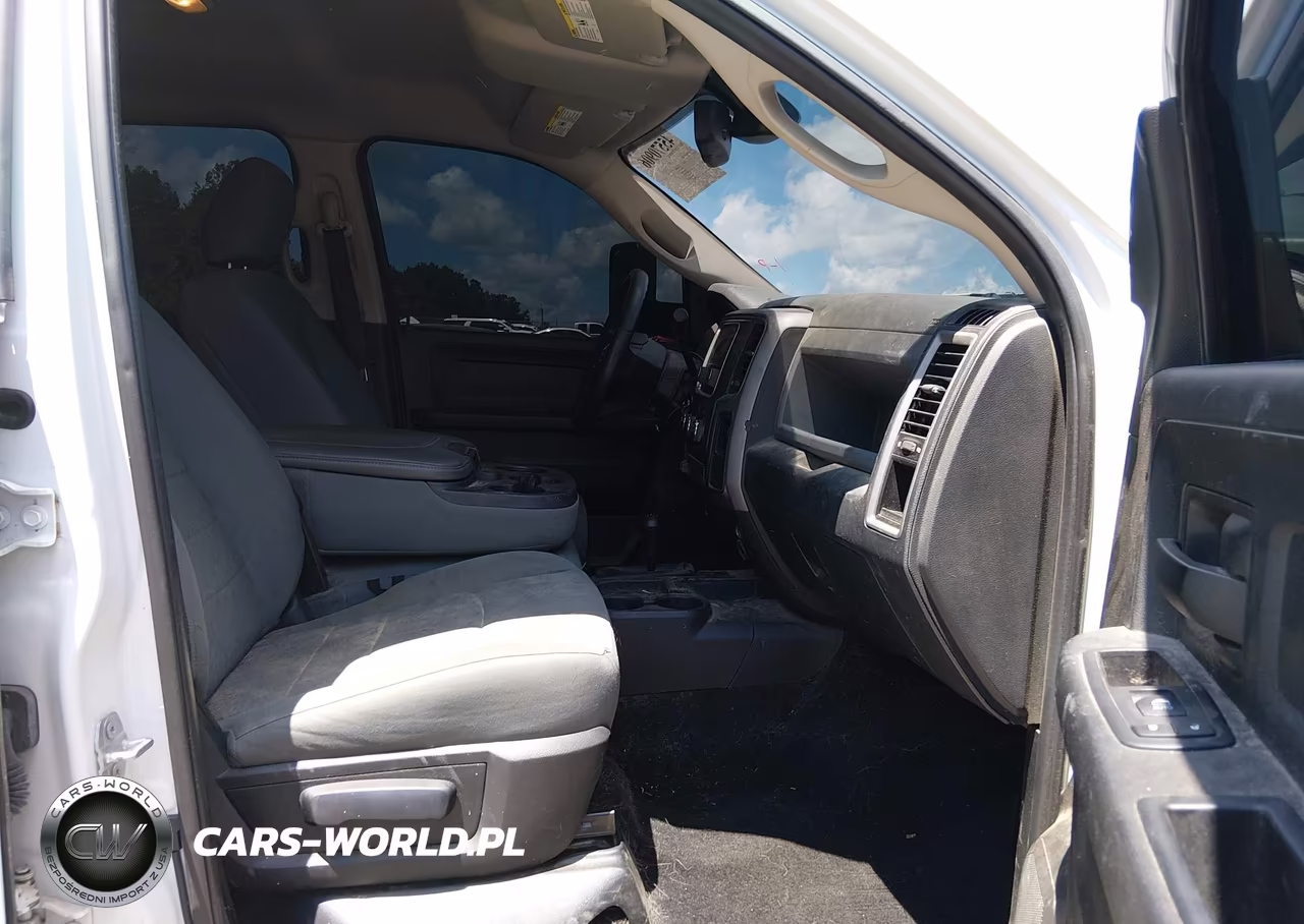 2017 Ram 2500 VIN:3C6UR5CJ2HG509319 - 5