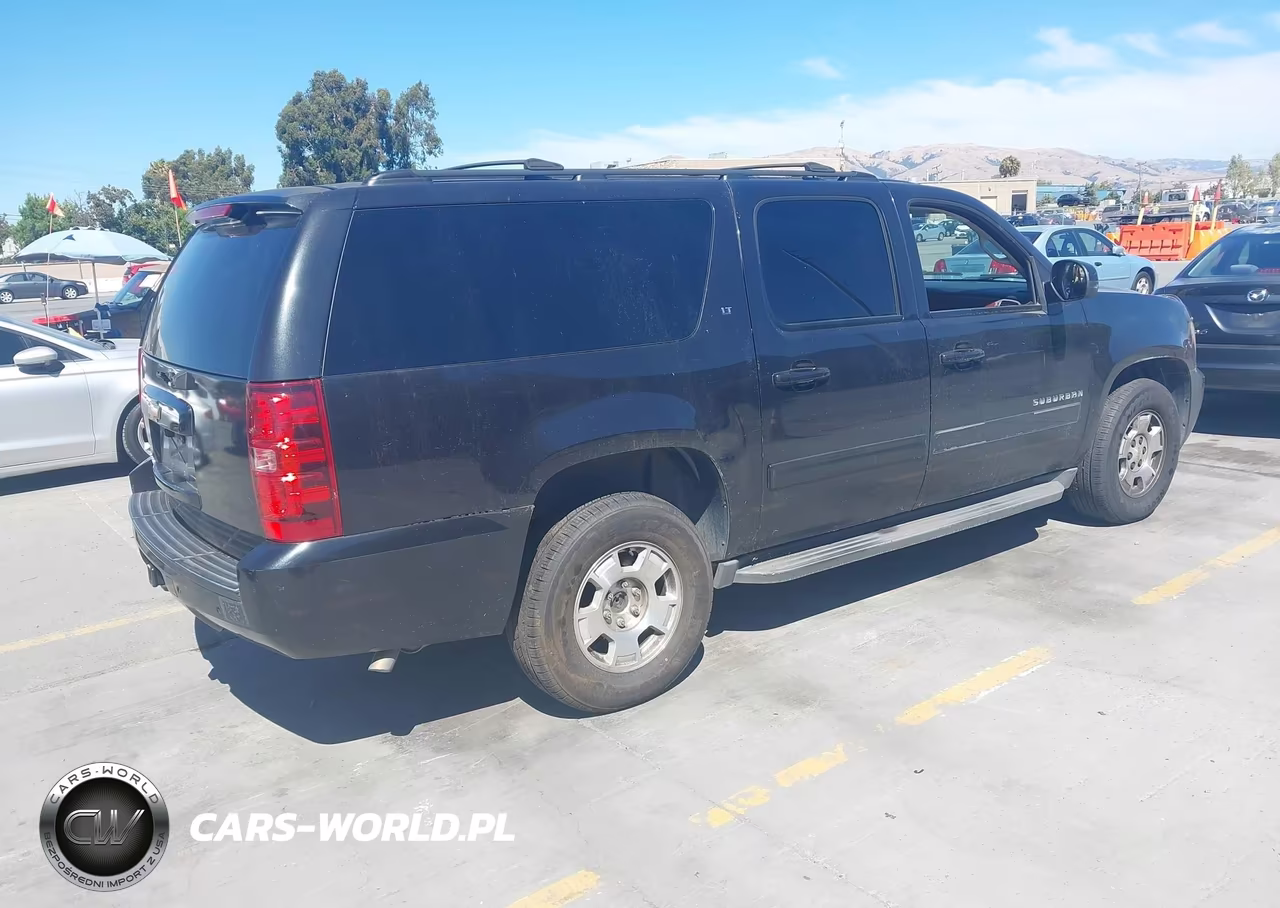 2013 Chevrolet Suburban 1500 Lt VIN:1GNSCJE0XDR128222 - 4