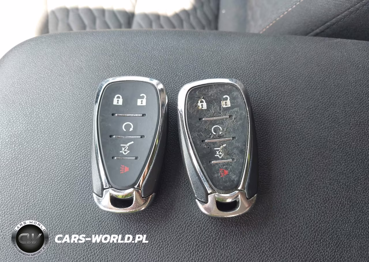 2018 Chevrolet Equinox Lt VIN:2GNAXSEV6J6111667 - 11