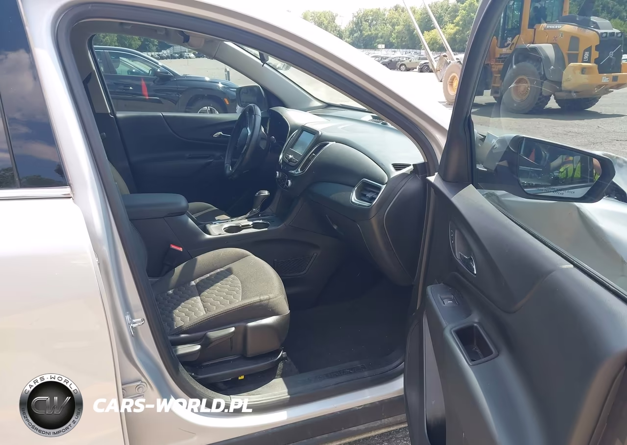 2018 Chevrolet Equinox Lt VIN:2GNAXSEV6J6111667 - 5