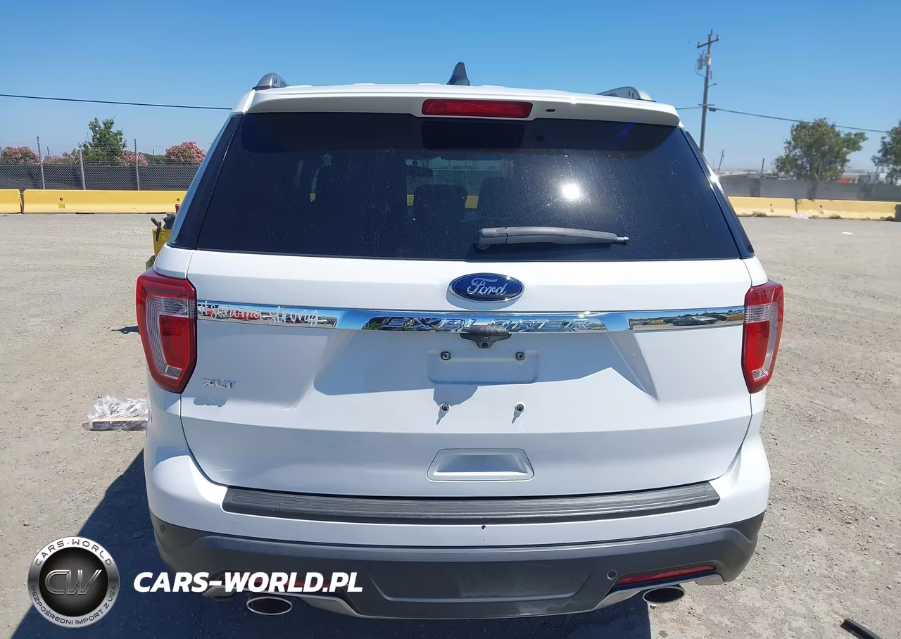 2018 Ford Explorer Xlt VIN:1FM5K7D8XJGA89055 - 18
