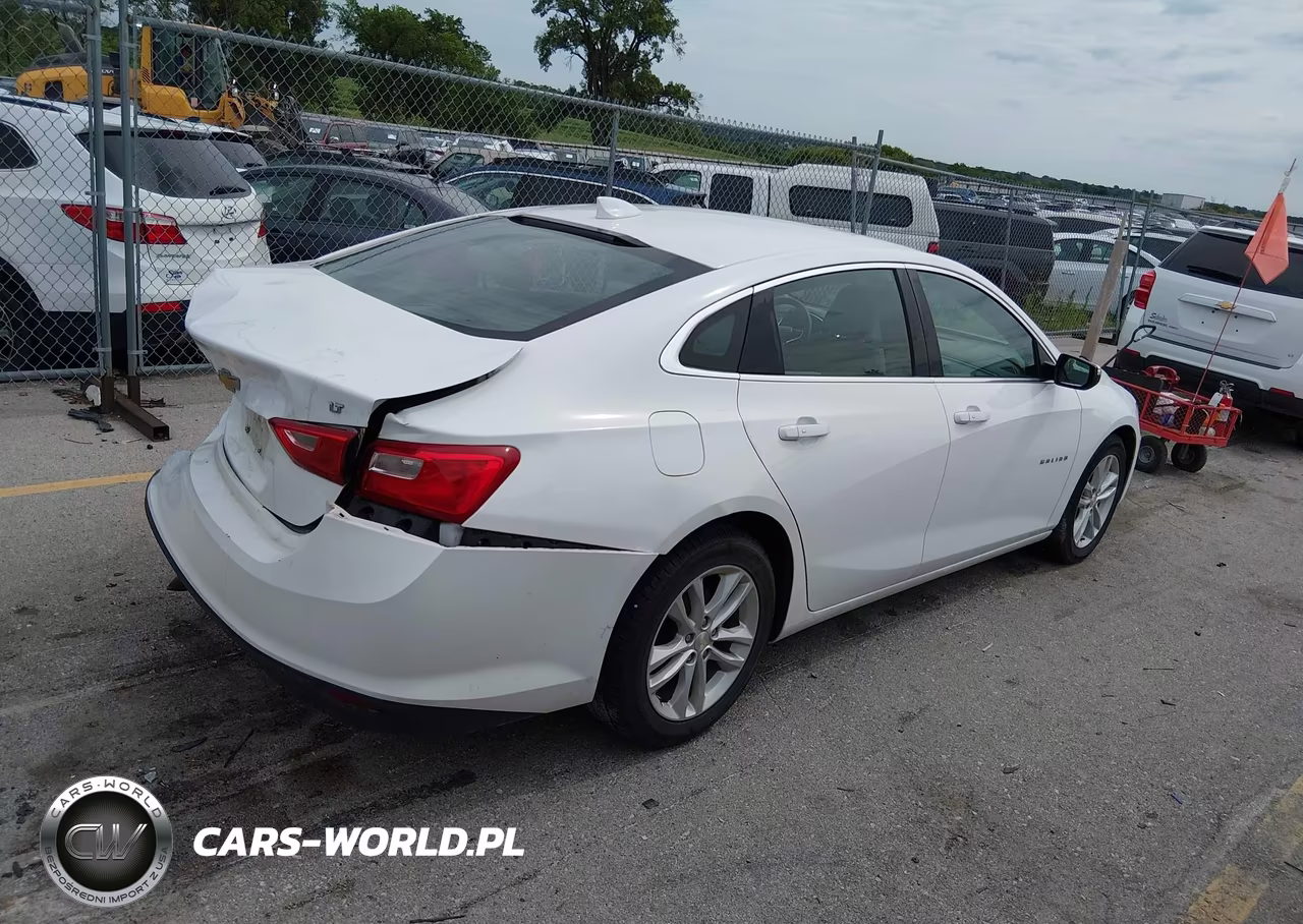 2017 Chevrolet Malibu 1Lt VIN:1G1ZE5ST7HF228205 - 4