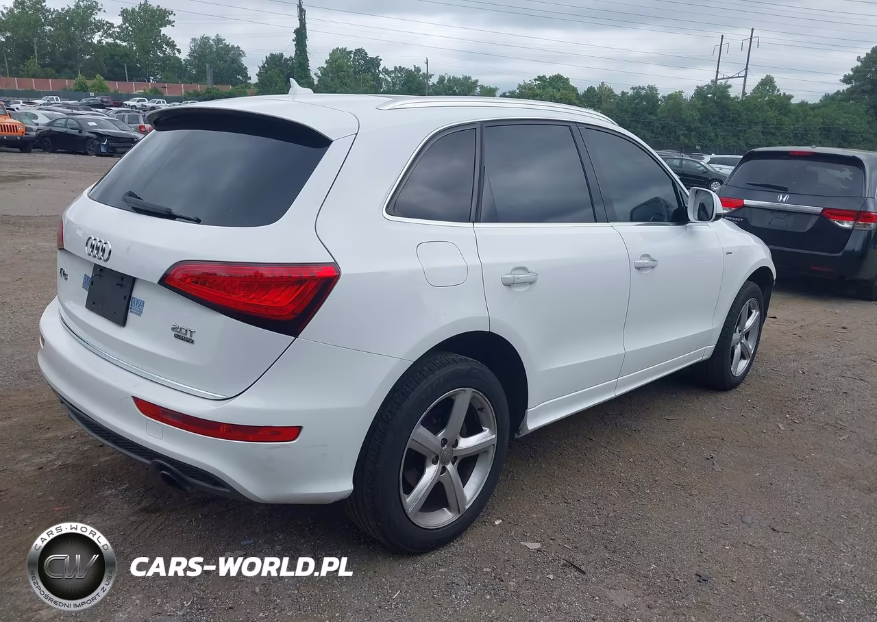 2017 Audi Q5 2.0T Premium VIN:WA1M2AFP8HA058458 - 4